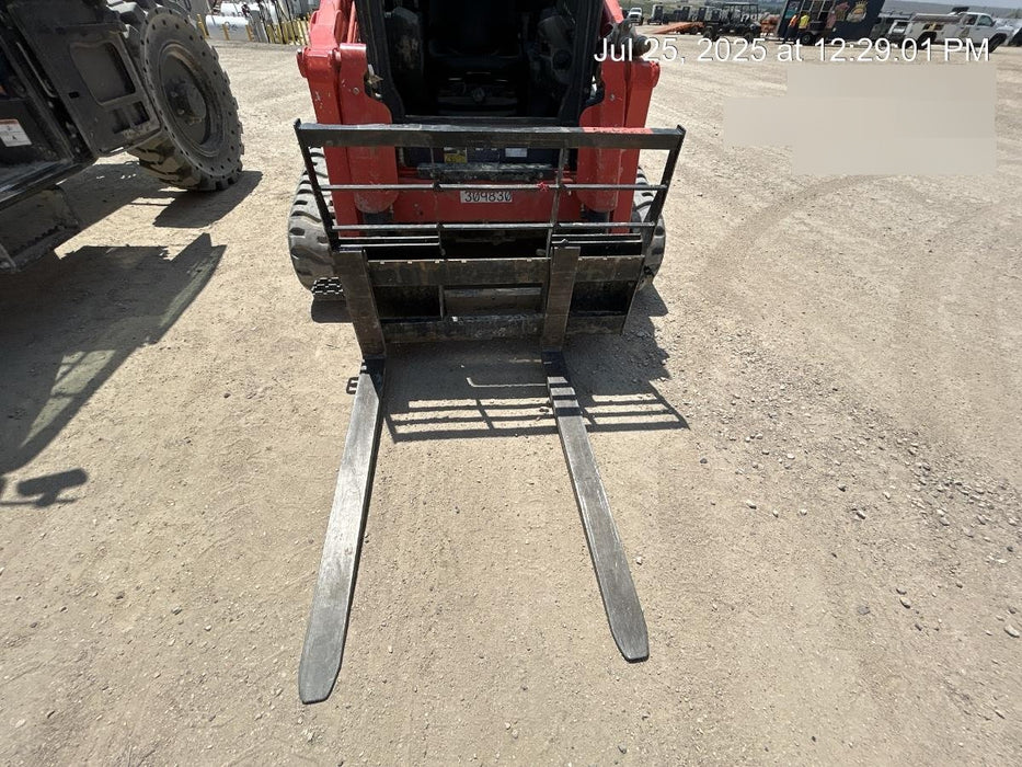 2022 ARROW MATERIAL HANDLING 72" Pallet Forks - Arrow