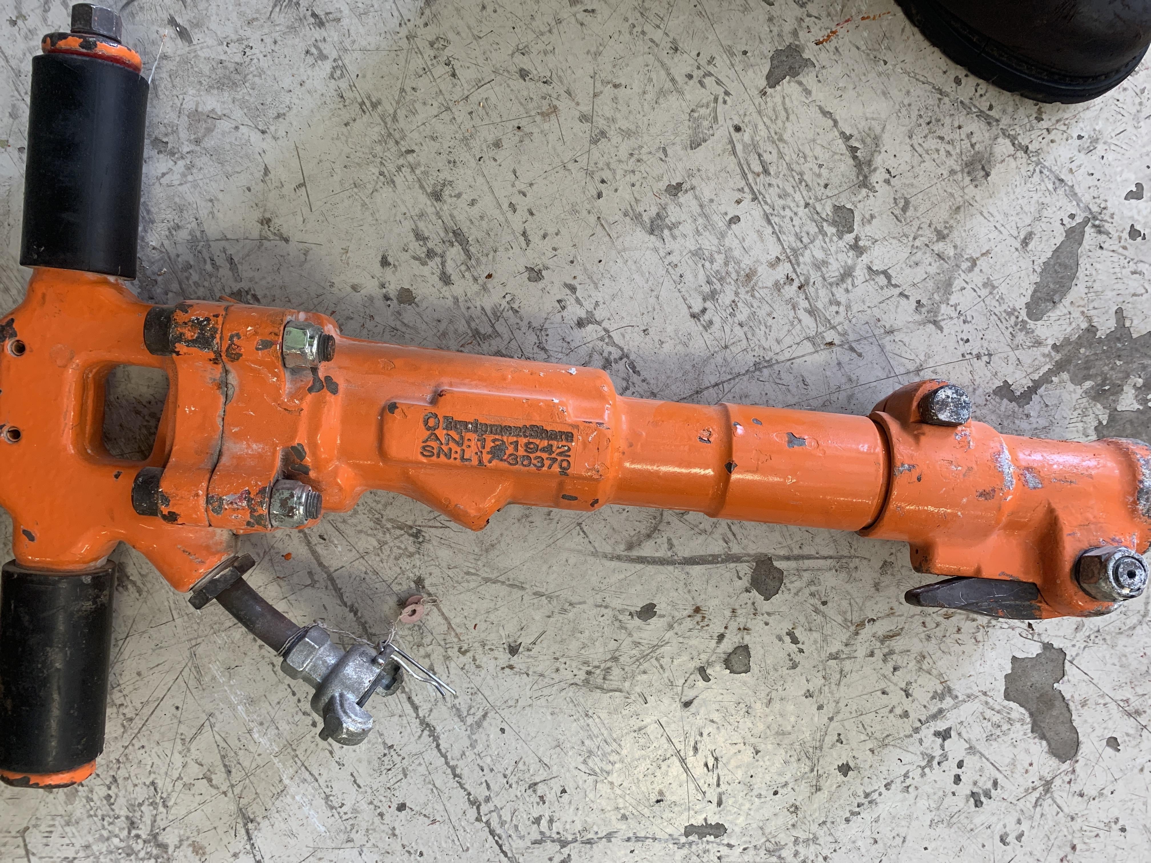 2020 MICHIGAN PNEUMATIC MP-30-1