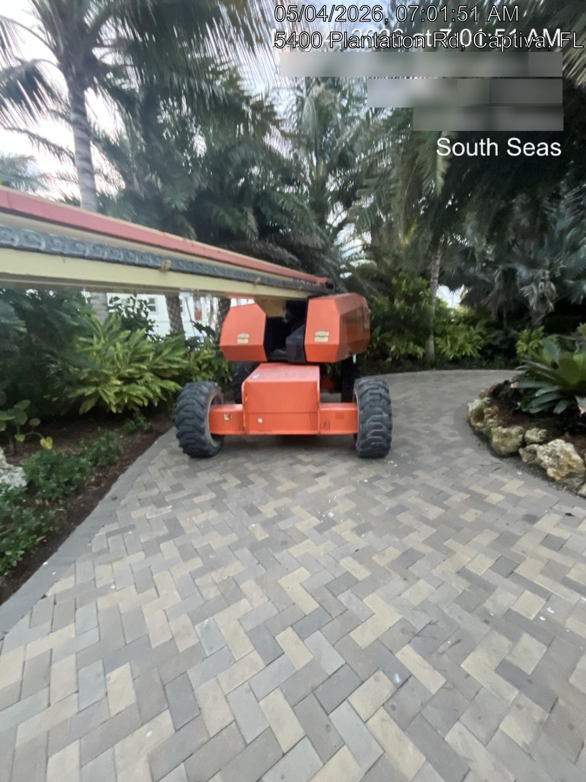 2016 JLG 660SJ