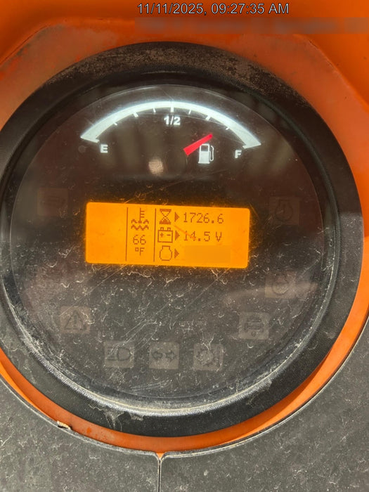 2020 Skytrak 8042 74 Hp, FF Tires, Work Lights, Beacon, Aux Hydraulics, Back up Alarm, Lifting Eye, ES Decals