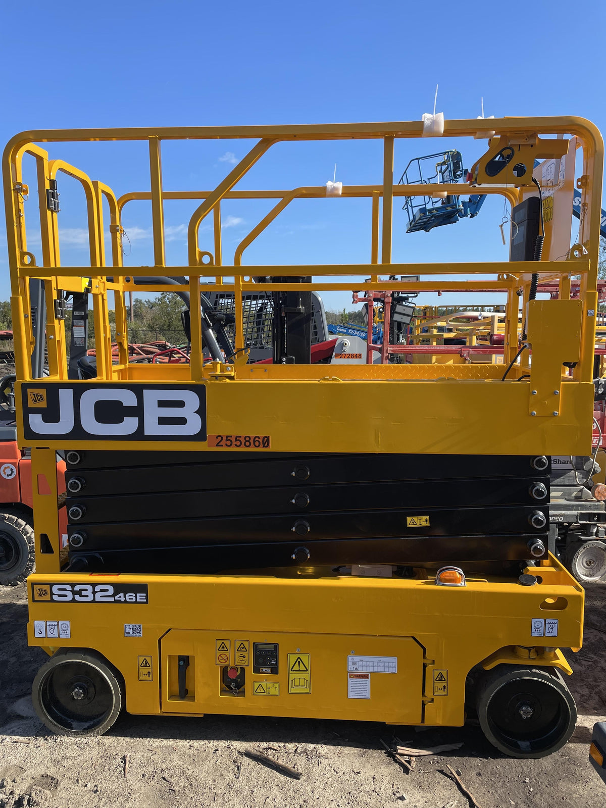 2022 JCB S3246E