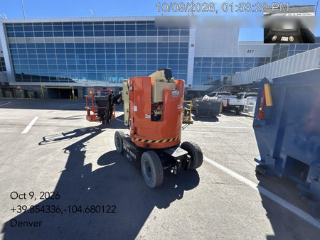 2025 JLG E300AJP