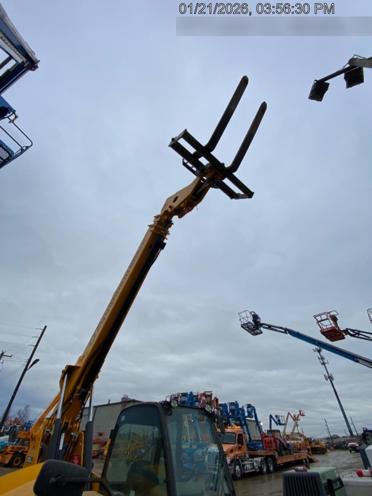 2025 JCB 509-42