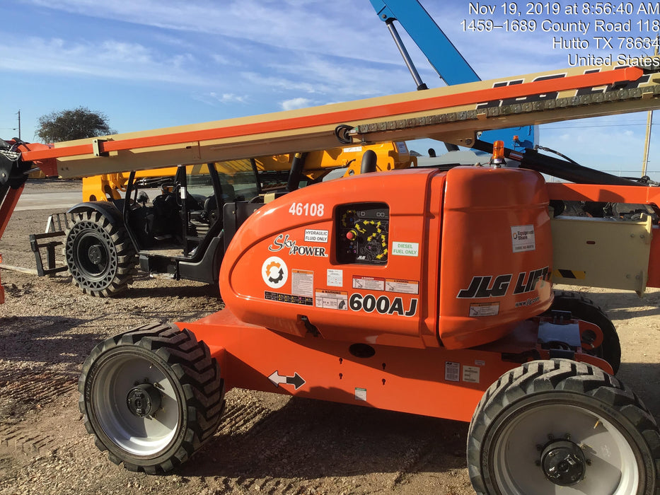 2019 JLG 600AJ