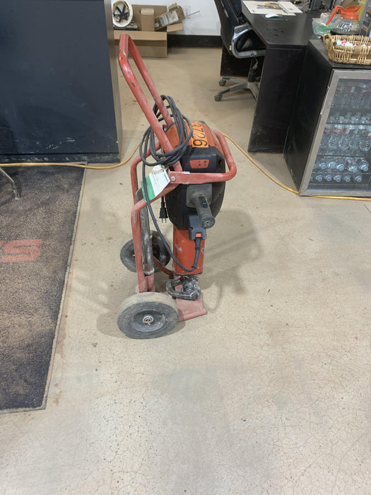 2019 HILTI TE 3000-AVR