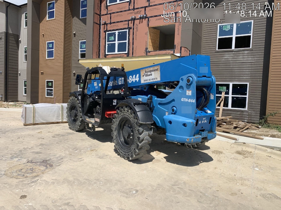 2018 Genie GTH-844 Genie GTH-844 w/ROPS, Work Lights, Solid Tires, RH Cab Mesh, Beacon, 60" Carriage and Forks