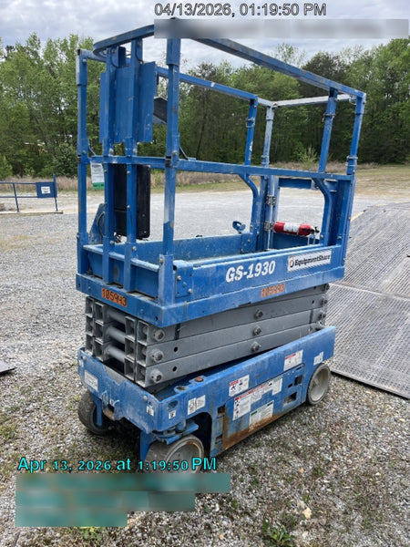2020 Genie GS-1930 Solid Non Marking Tires, Beacon, Folding rails with half height swing gate