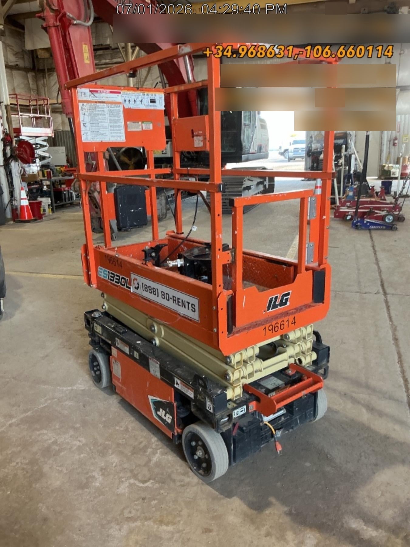 2021 JLG ES1330L