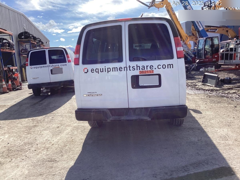 2023 CHEVROLET Express Van - Rental