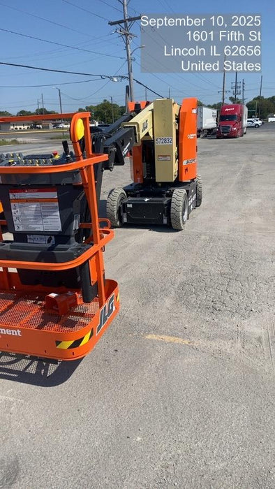 2025 JLG E300AJP