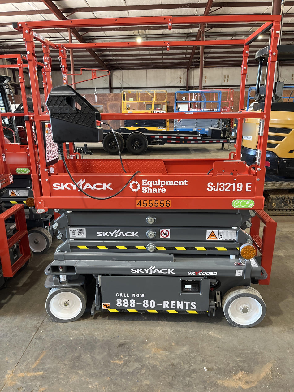 2024 Skyjack SJ3219 Electric Drive, Sld NM Tires, DBcns, RFRails, Power to Platform, T3 + Access Control