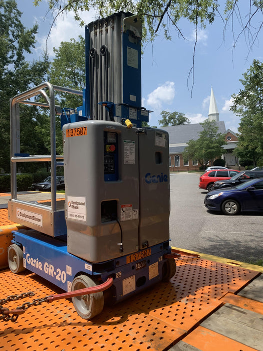 2021 GENIE GR-20