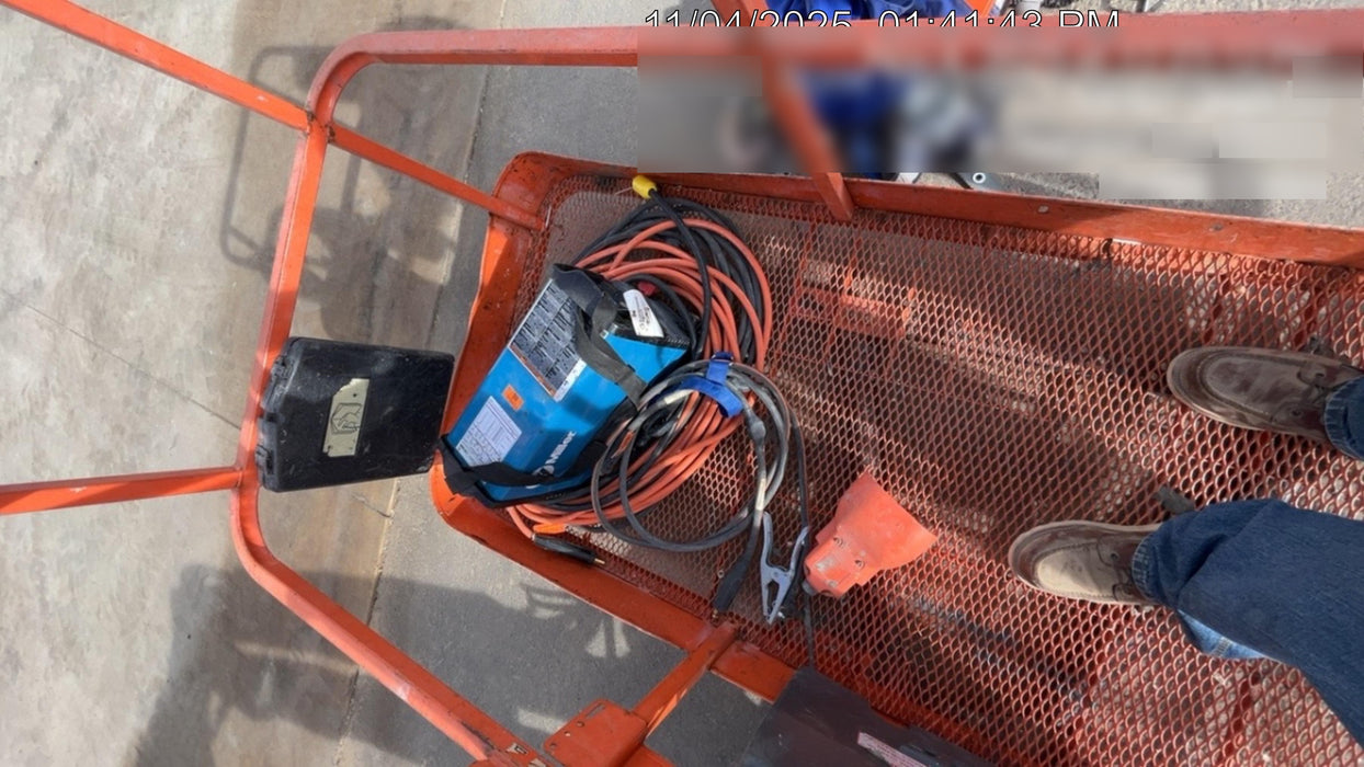 2025 MILLER ELECTRIC Maxstar 210 STR