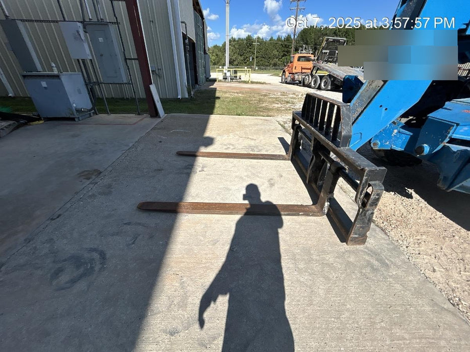 2017 Genie GTH-1056 Genie GTH1056, Solid Tires, 60" carriage, Open ROPS - GTH10E-11935