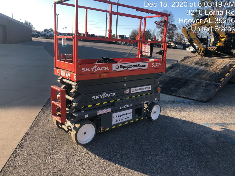 2020 Skyjack SJIII-3226 Solid NM Tires, Half height spring hinged entry gate, Dual Beacons