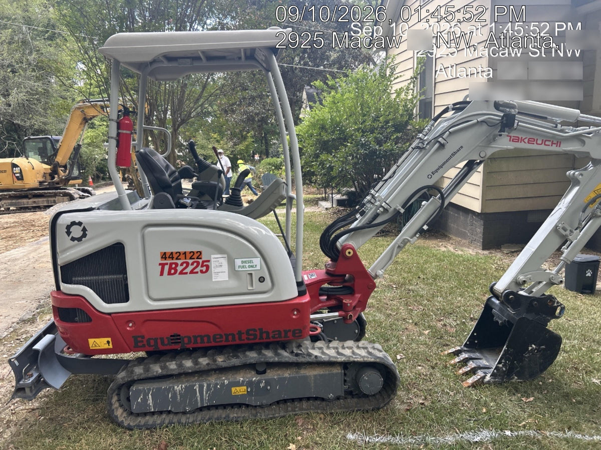 2023 TAKEUCHI TB225R