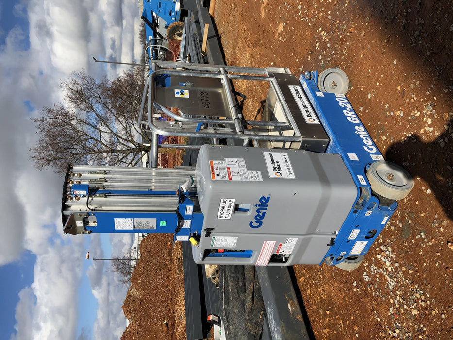 2019 GENIE GR-20