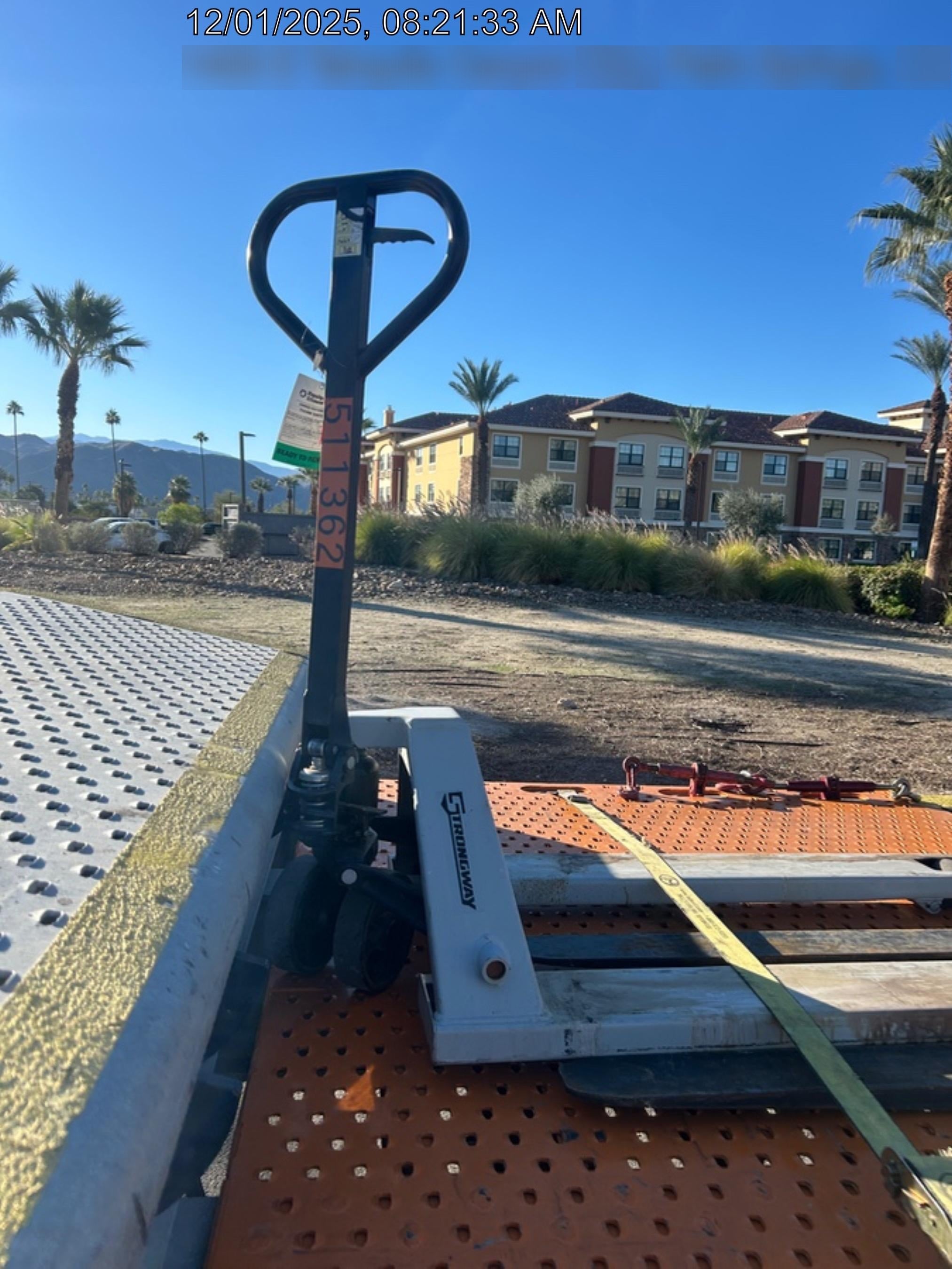 2025 STRONGWAY 4400 lb Pallet Jack