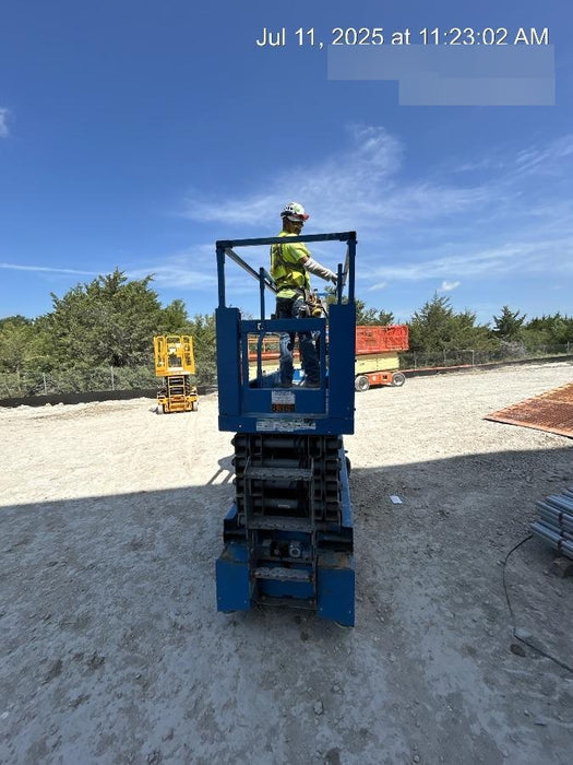 2018 Genie GS-3232 Genie GS3232 Lift w/Folding Rails and Swing Gate