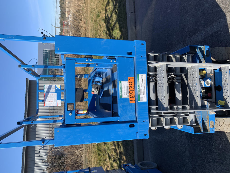 2020 Genie GS-2632 Solid NM Tires, Folding Rails with Half-Height Swing Gate, Beacon, 800W Invertor