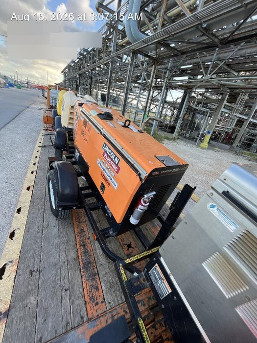 2021 Lincoln Electric Vantage 322 Vantage 322 Ready Pak 3 w/ Decals, ORANGE (includes trailer, cable rack, fender light kit) NO Telematics