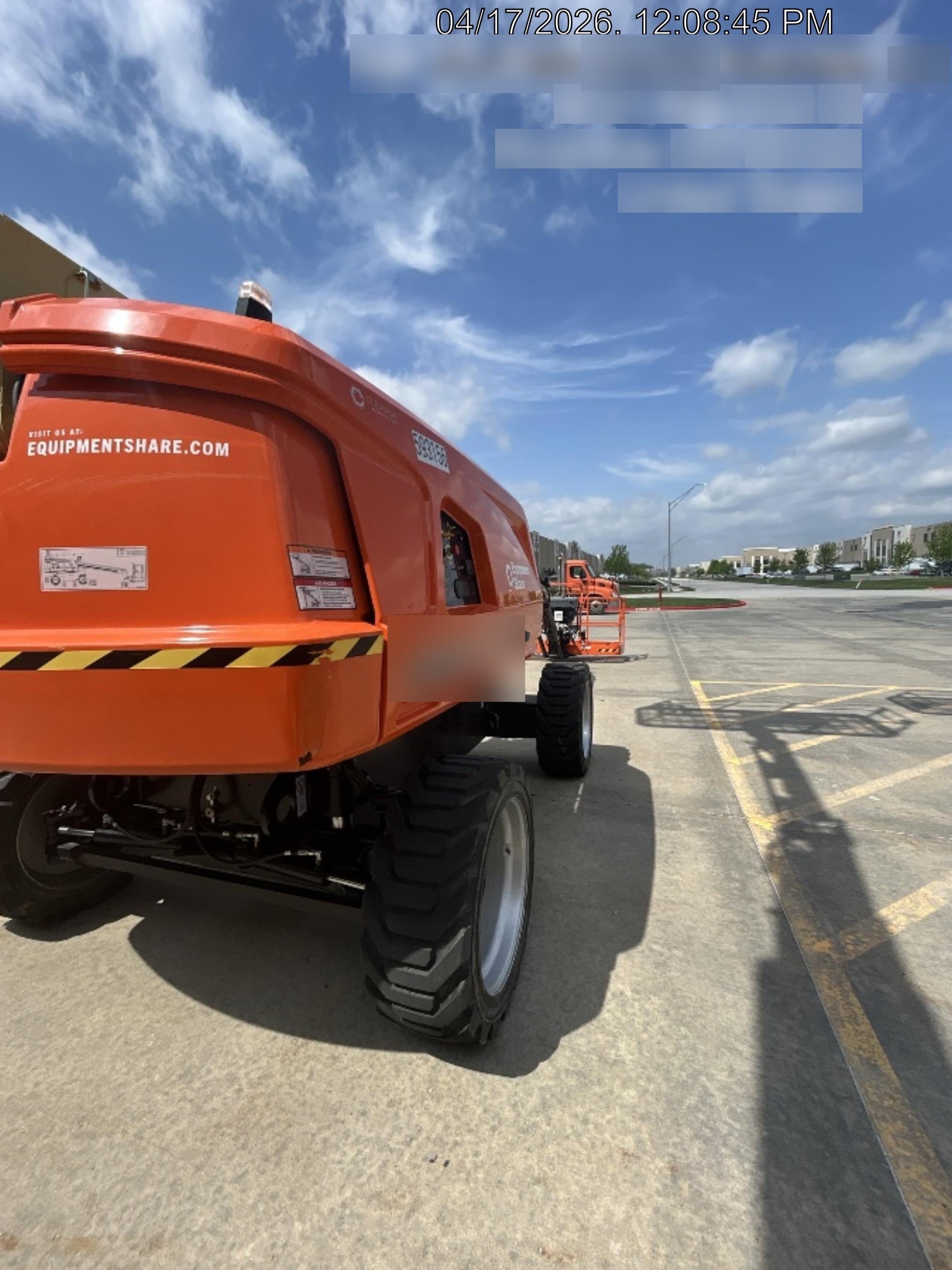 2025 JLG 660SJ