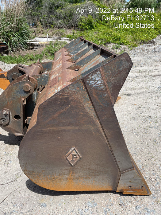 2015 PEMBERTON 3.5 cu yd Bucket, Wheel Loader - Pemberton