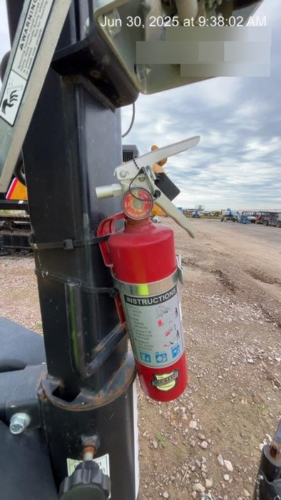 2022 Allmand NLV3GR (4) LED Light Fixture 350W, 23' Vertical Mast, 3kW Prime, Towable, ES Decals, T3