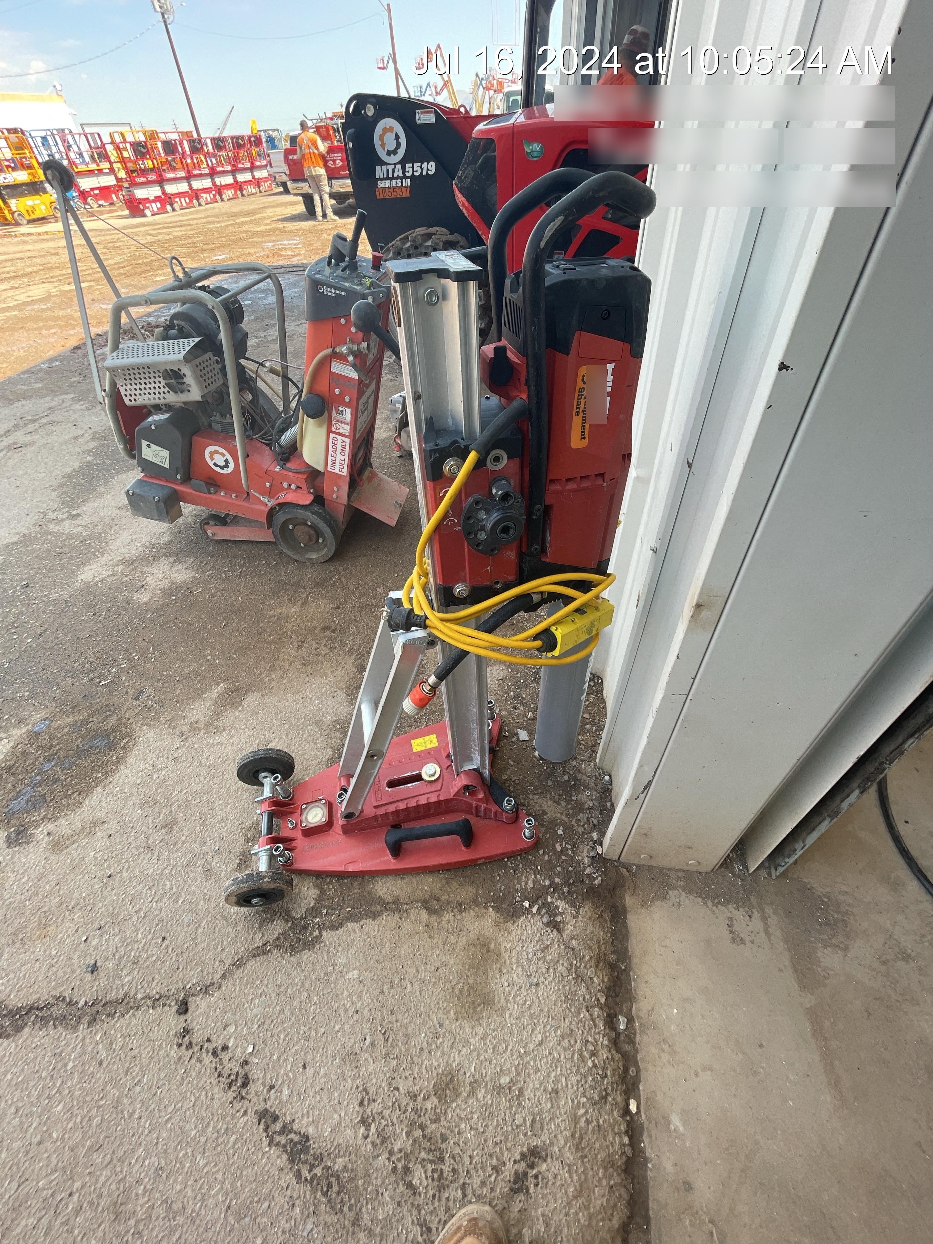 2021 HILTI DD250E