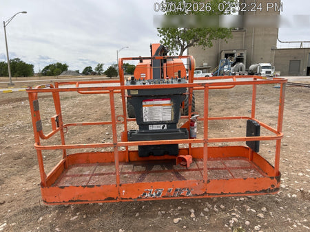 2021 JLG 800AJ