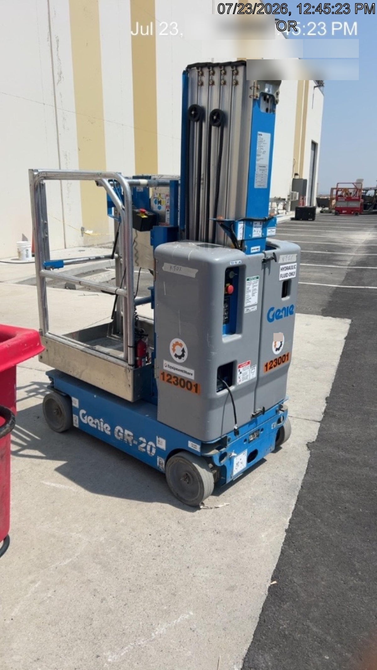 2020 GENIE GR-20