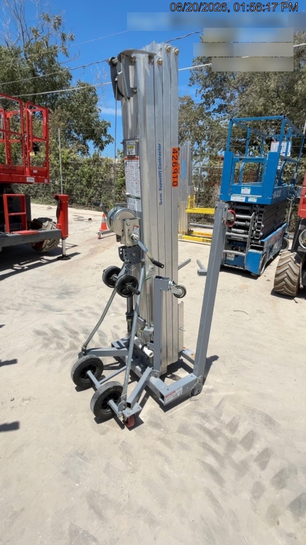 2024 GENIE SLC-24