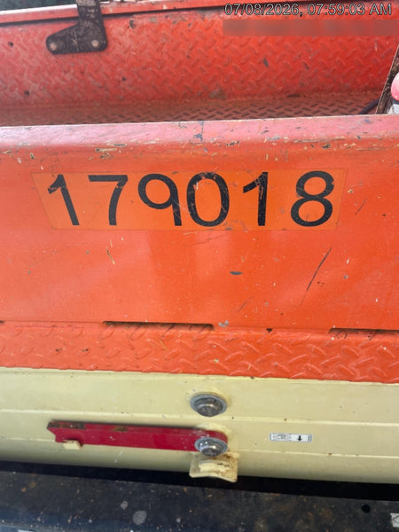 2021 JLG ES1932