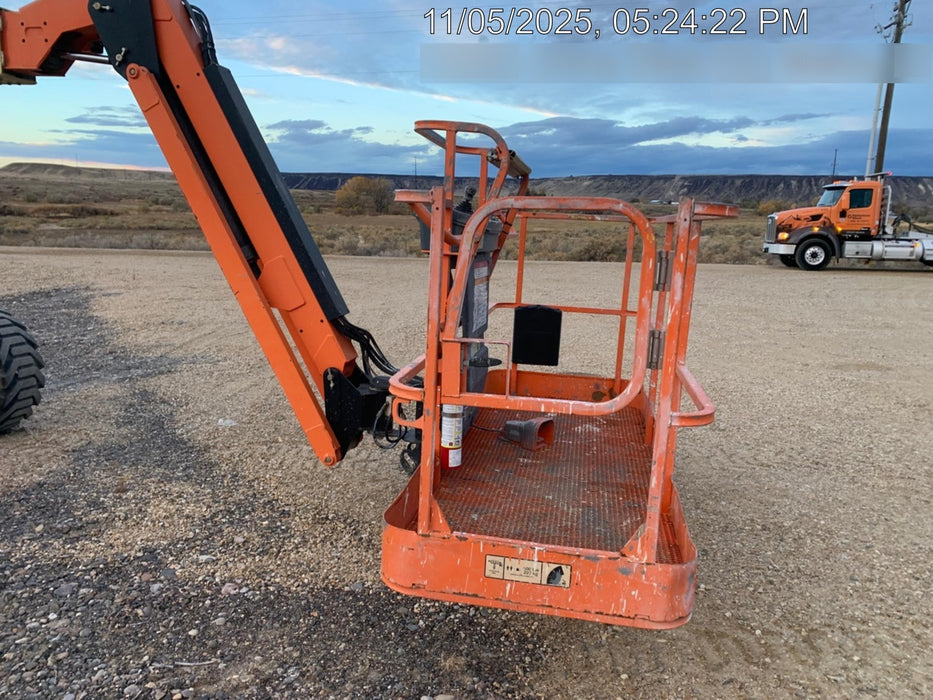2019 JLG 600AJ