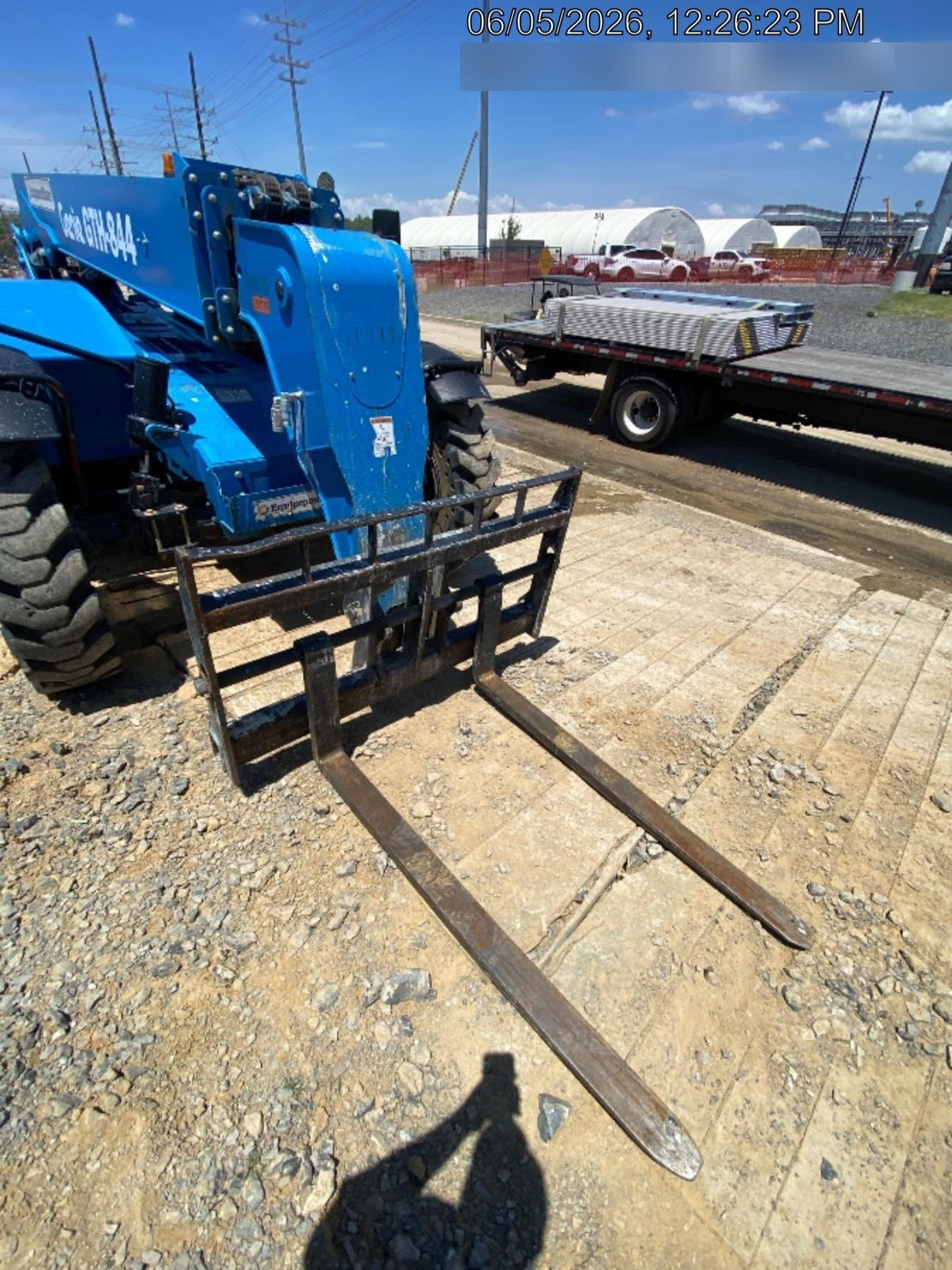2018 Genie GTH-844 Genie GTH-844 w/Enclosed Cab w/HVAC, Work Lights, Solid Tires, Beacon, 60" Carriage and Forks
