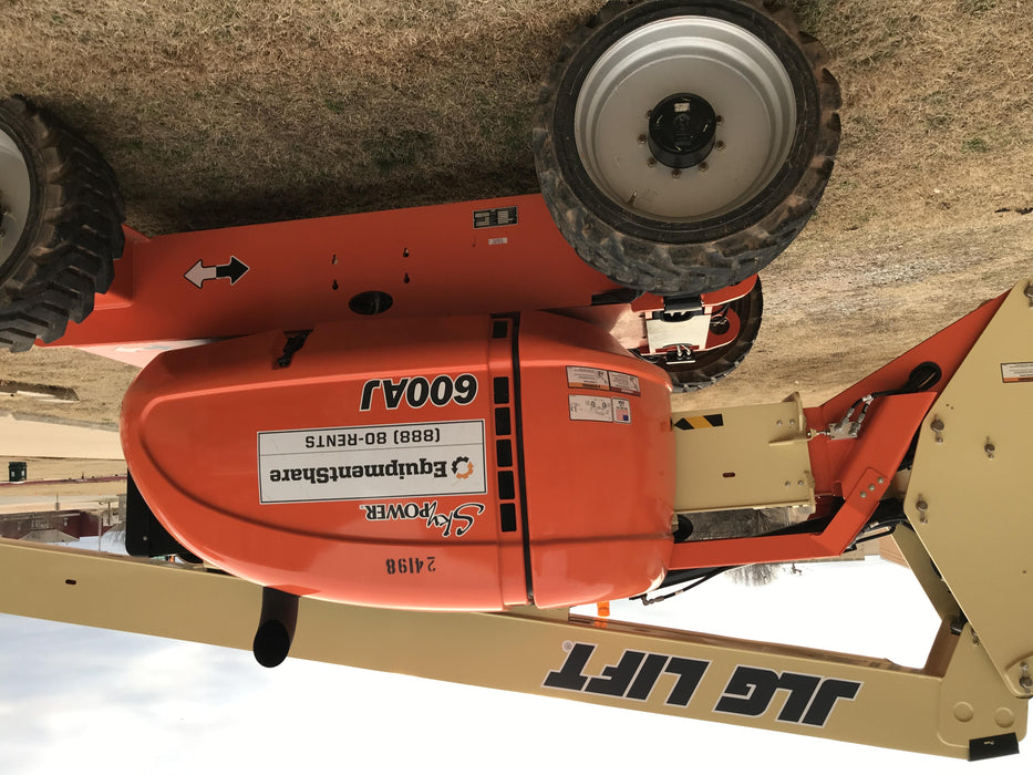 2019 JLG 600AJ