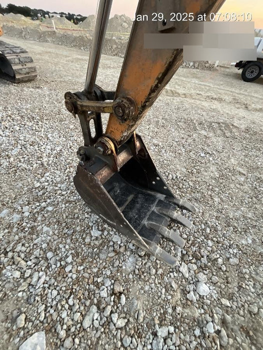 2015 CASE 24" Bucket - Case