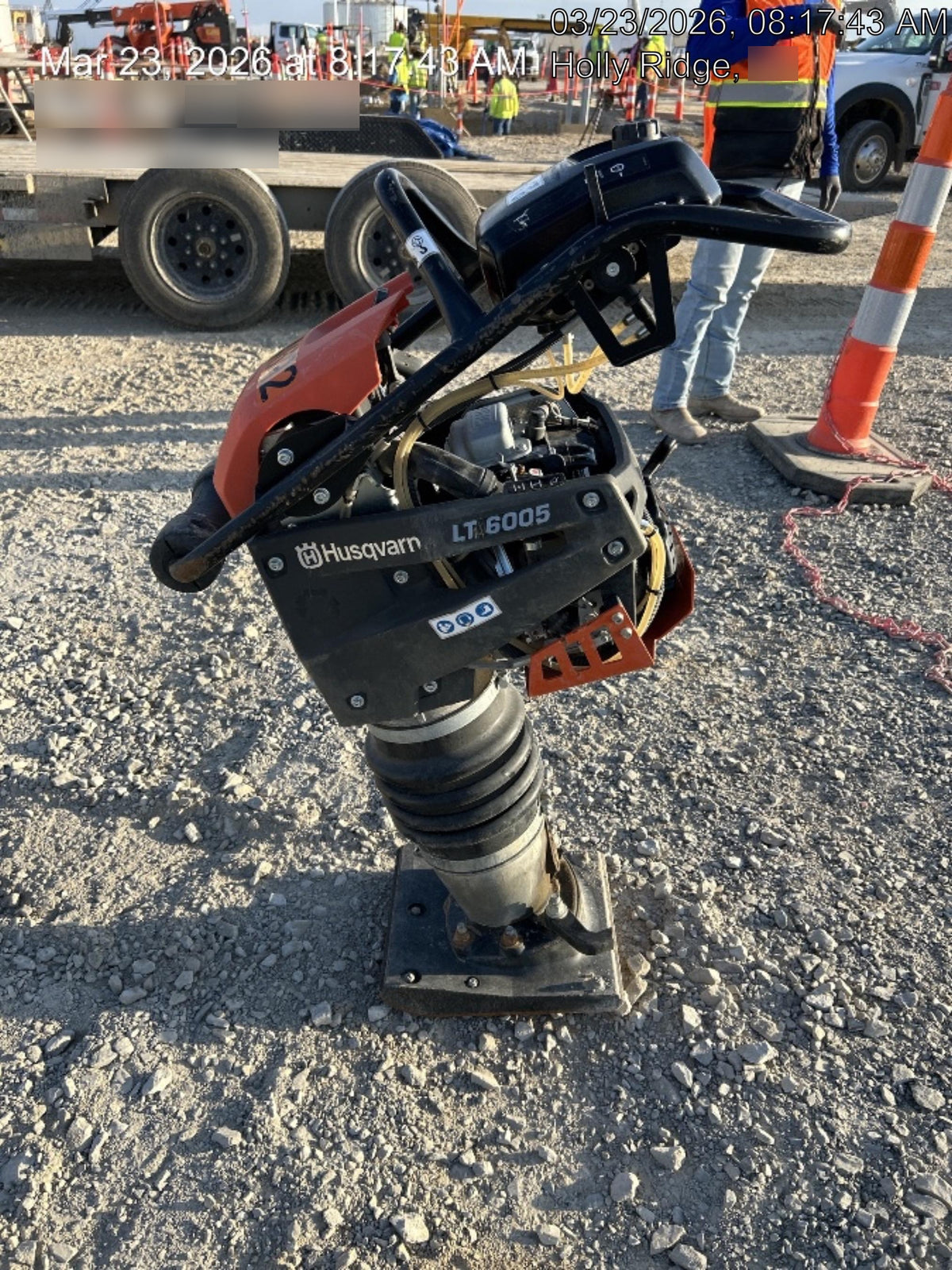 2025 HUSQVARNA LT6005