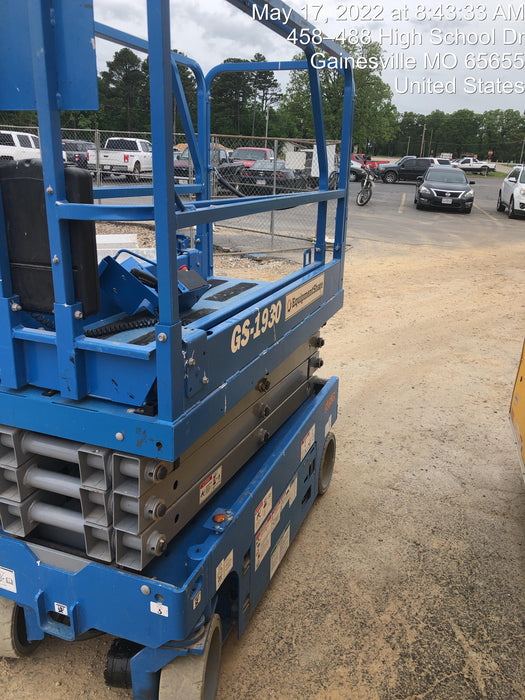 2019 Genie GS-1930 Fixed Rails with Chain Entry