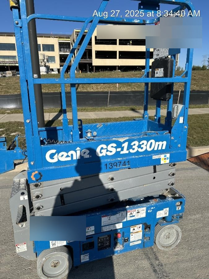 2021 GENIE GS-1330m