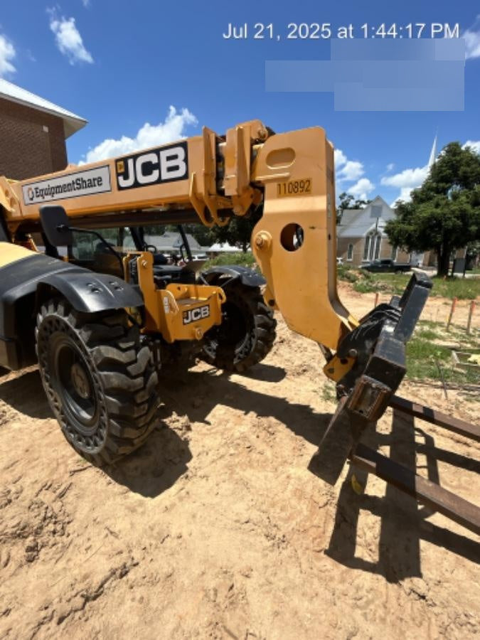 2020 JCB 509-42 Canopy, Solid Tires, Work Lights, Beacon, Aux Hydraulics, Back up Alarm, Lifting Eye, ES Decals