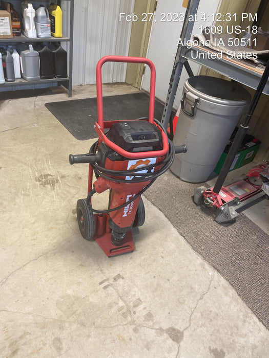 2022 HILTI TE 3000-AVR