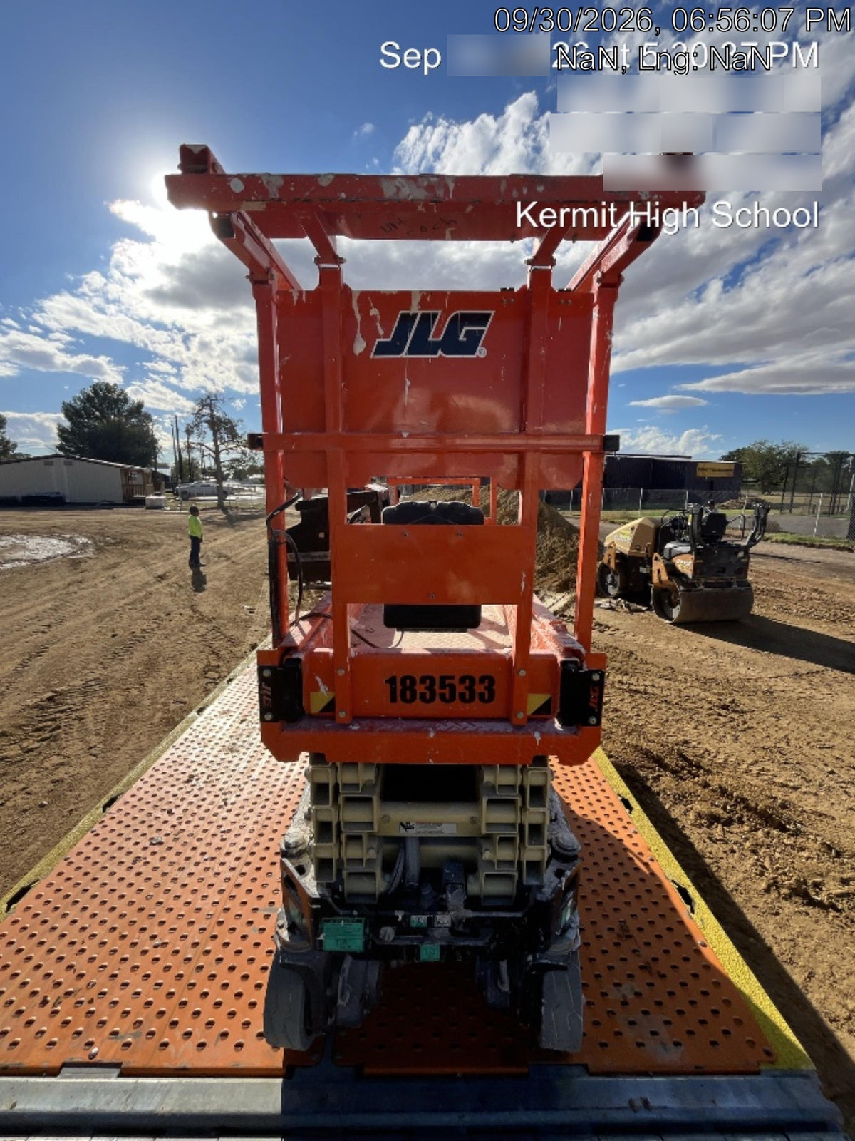 2021 JLG ES1932