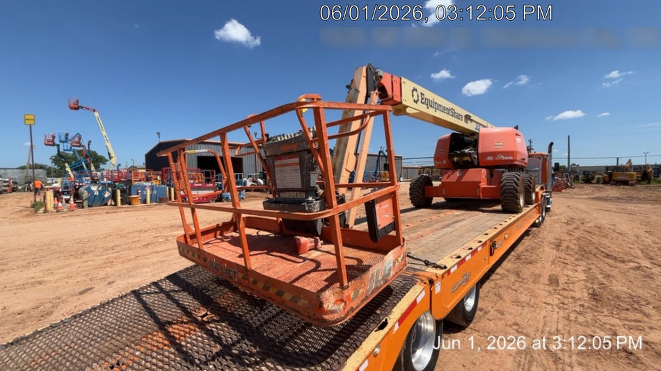 2022 JLG 660SJ