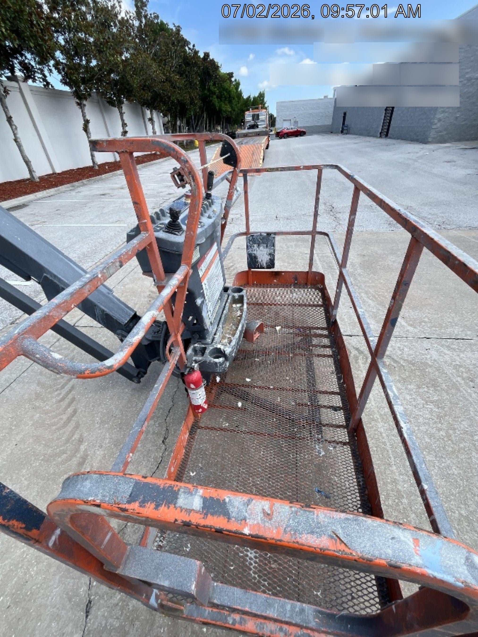 2023 JLG 460SJ