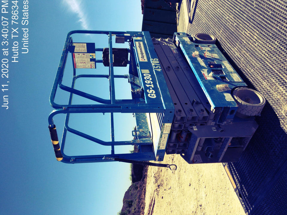 2019 Genie GS-1930 Fixed rails with chain Entry