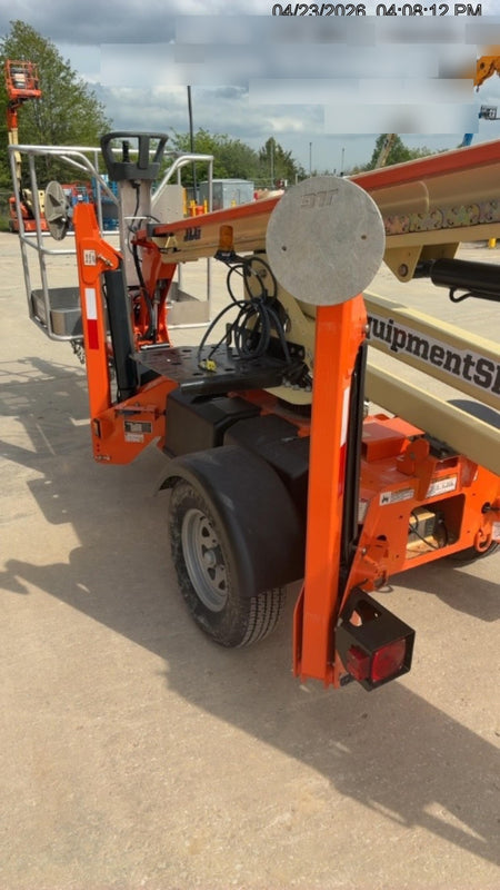 2022 JLG T350