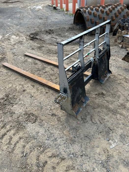 2022 PALADIN 48" Pallet Forks - Paladin