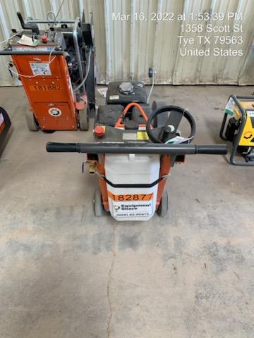 2021 HUSQVARNA FS400