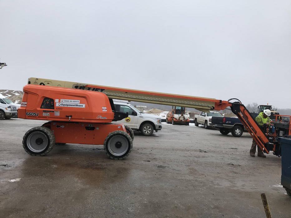 2019 JLG 660SJ